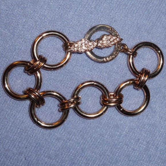 Victoria's Secret Angel Wing Rhinestone Bracelet - Picture 1 of 3